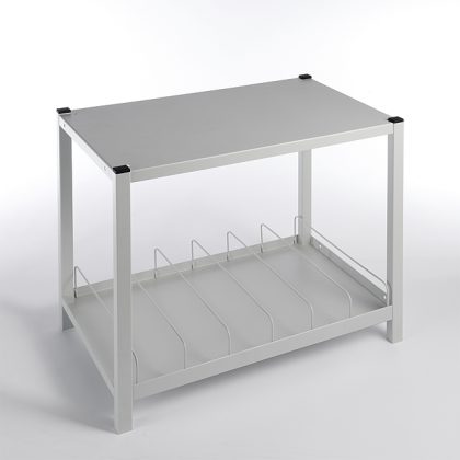 etagere partie haute avec spray